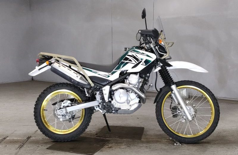 Мотоцикл Yamaha SEROW XT250  (5994)