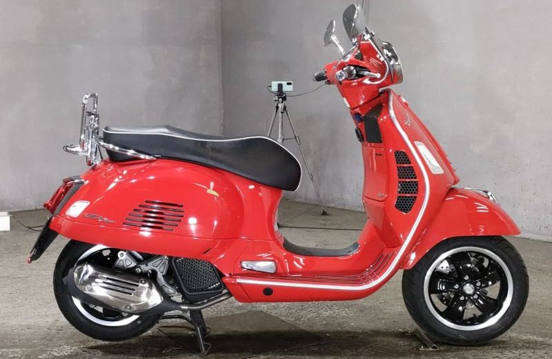 Скутер Piaggio Vespa GTS150 SUPER (7872)