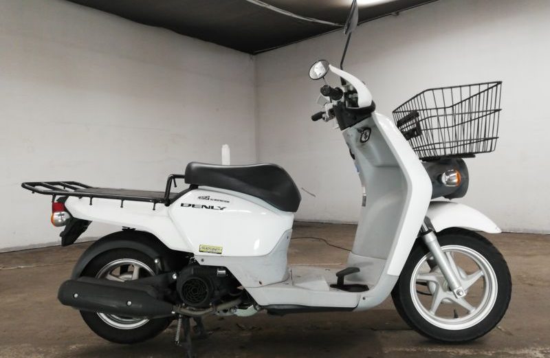 Скутер Honda BENLY110 (1279)