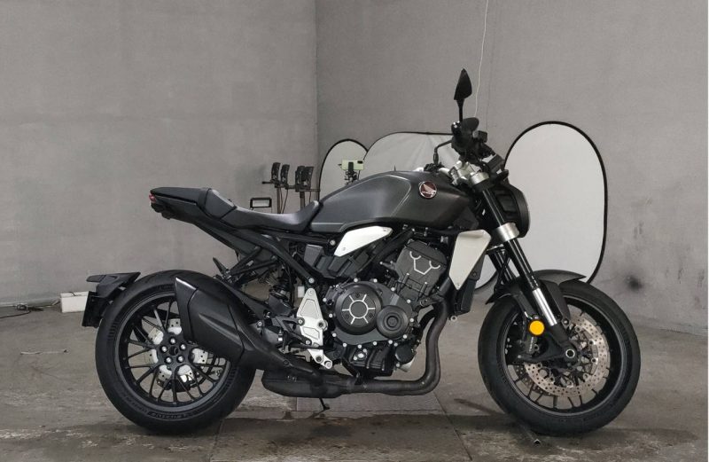 Мотоцикл Honda CB1000R (8015)