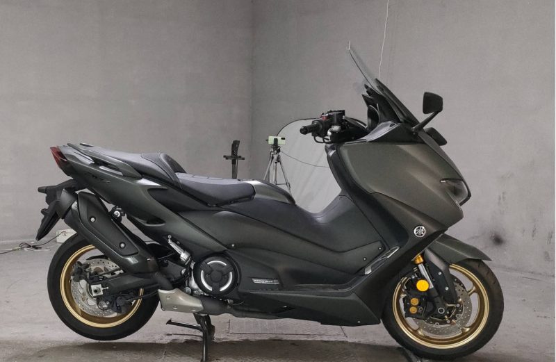 Макси скутер Yamaha T-MAX560 (7198)