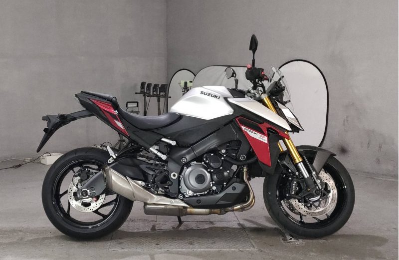 Мотоцикл Suzuki GSX-S1000 (8171)